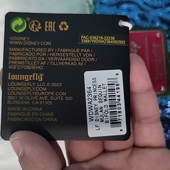 🩷💙Loungefly Mulan Sequins Mini Backpack/Wallet Bundle - Picture 10 of 11